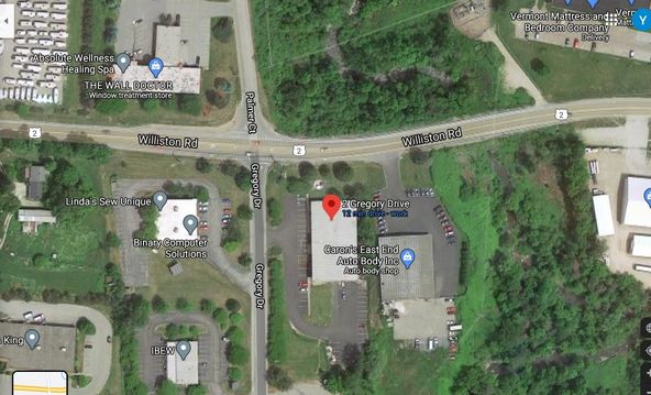 2 Gregory Dr, South Burlington, VT 05403